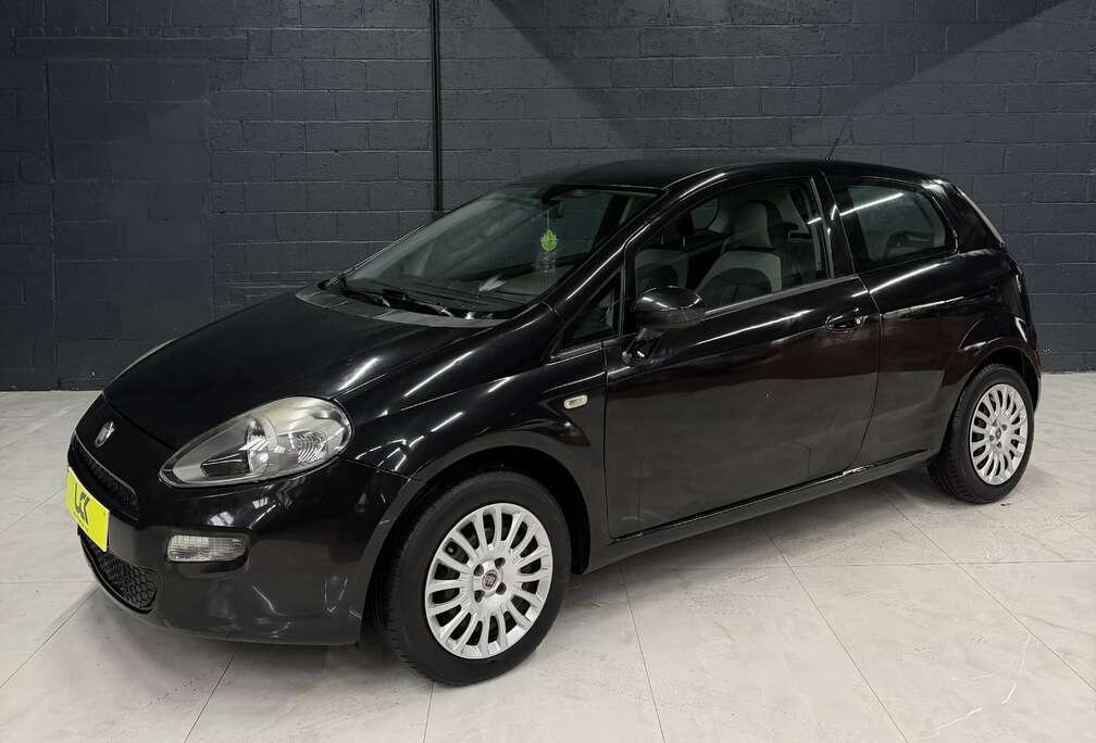 Fiat Punto 1.2i Actual