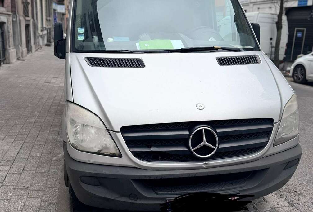 Mitsubishi 313 2.1 CDI A2