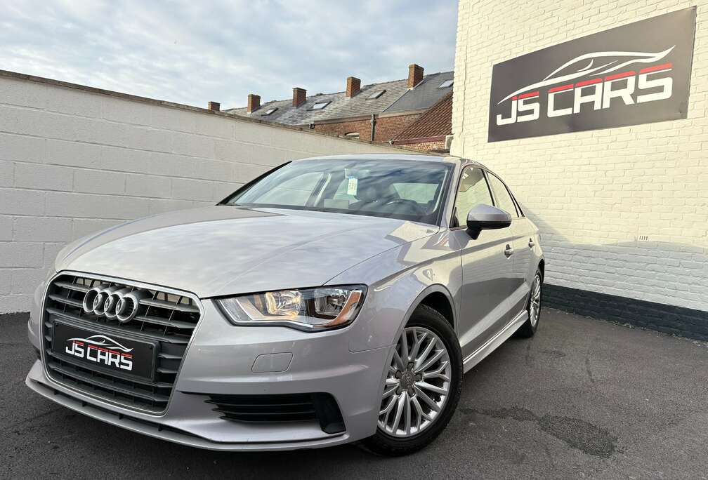 Audi 1.6 TDi ULTRA*GPS*CRUISE*AIRCO BI-ZONE*PDC*