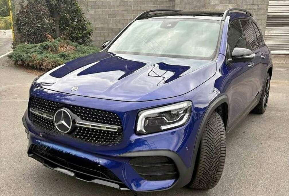 Mercedes-Benz 4-Matic amg 7 place