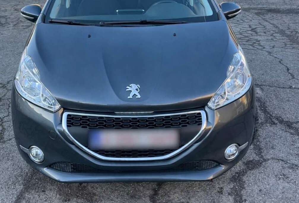 Peugeot 208 1.2i Access