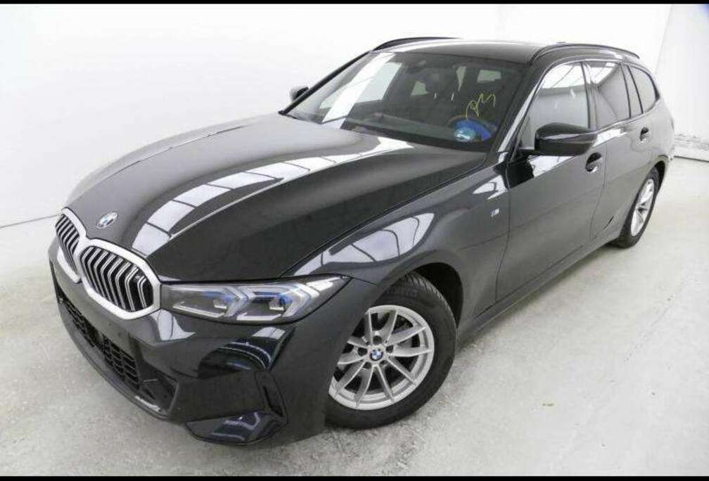 BMW 320i Touring Model M Sport