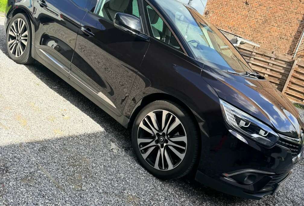 Renault Scénic 1.6 dCi Energy Initiale Paris EDC