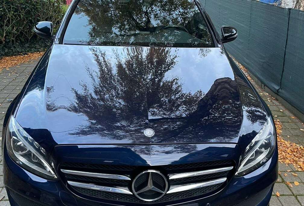 Mercedes-Benz (BlueTEC) d T Avantgarde