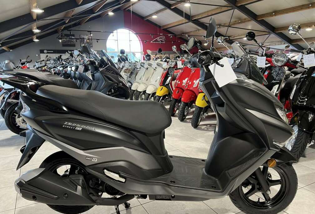 Suzuki 125