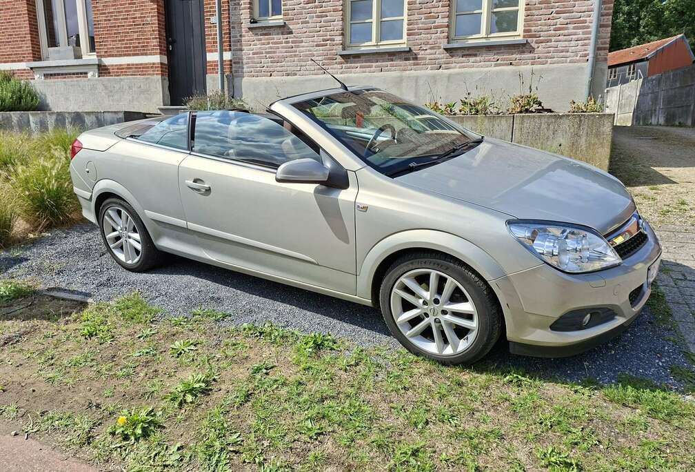 Opel TwinTop 1.6i Enjoy