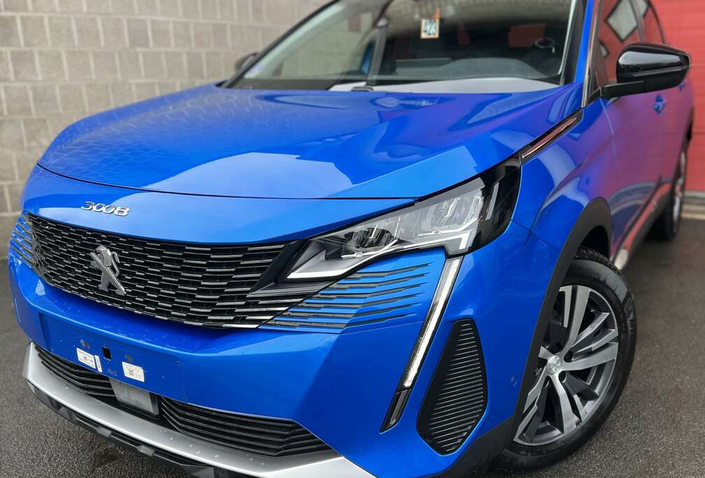 Peugeot 1.2 PureTech Allure + NAVI + CAMÉRA + CAR-PASS