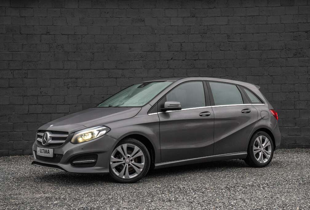 Mercedes-Benz d AUTMAAT/NAVI/ADAP CRUISE/LED