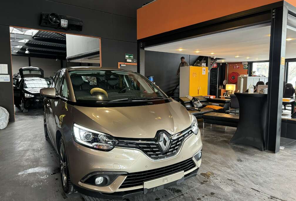 Renault 1.2 TCe - NAVI -A/C - MEDIA/TEL - LIM/REG - S/S