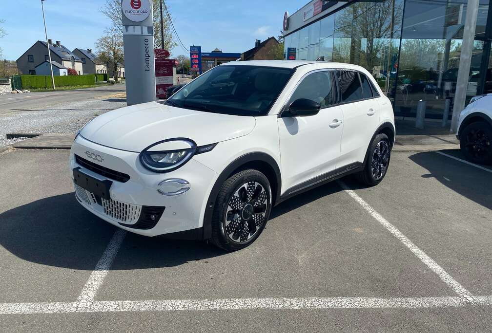 Fiat 600 1.2 Hybrid La Prima DCT