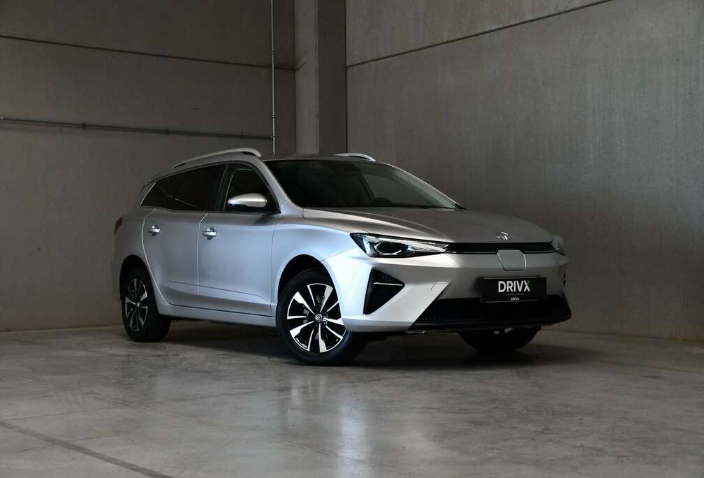 MG 61 kWh l Long Range l Carplay l ACC l DAB l Zetelverw.