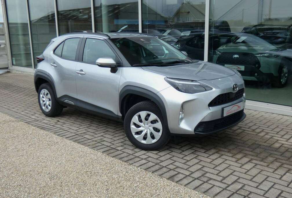 Toyota 1.5i HYBRID Dynamic +Apple Carplay +Android auto +Parkeercamera +Adaptieve cruise control