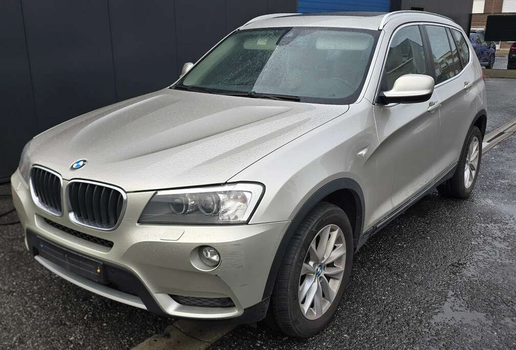 BMW X3 xDrive20d Aut. / pano / dab / EXPORT MARCHAND