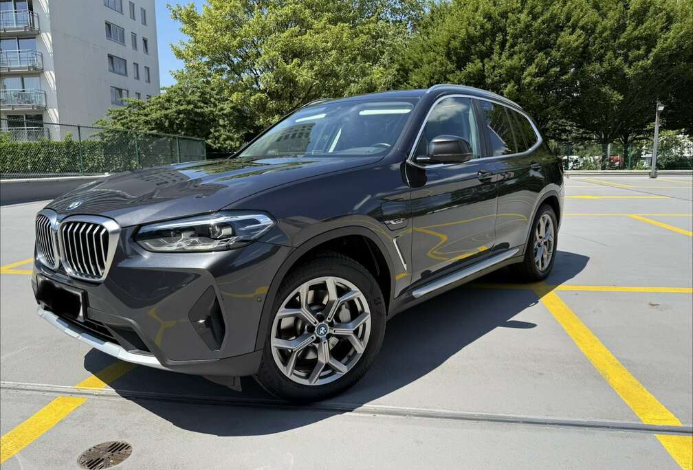 BMW X-Line xDrive30e (215 kw) 292 pk plug-in hybride