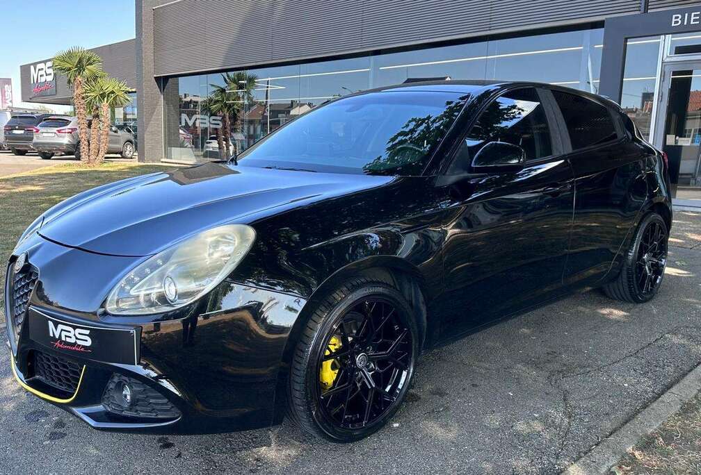 Alfa Romeo * 1.6* NAVI* CUIR* XENON* CRUISE* PACK SPORT*