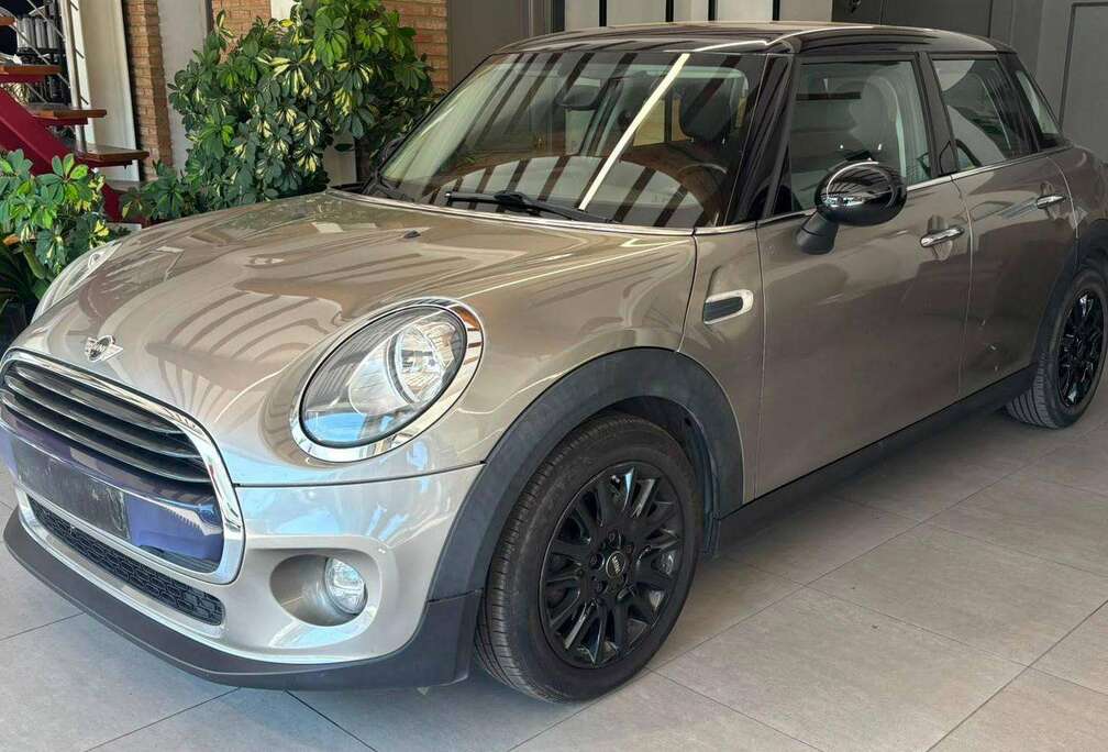 MINI Mini 1.5 Cooper