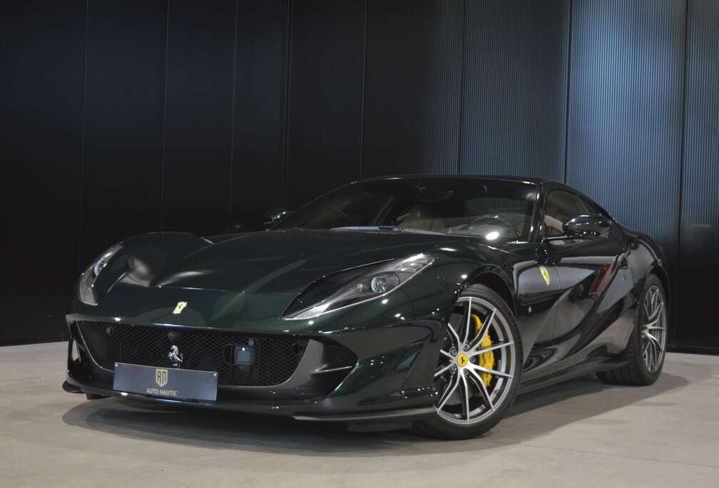 Ferrari Superfast 6.5i V12 VERDE ZELTWEG - 9.900 km