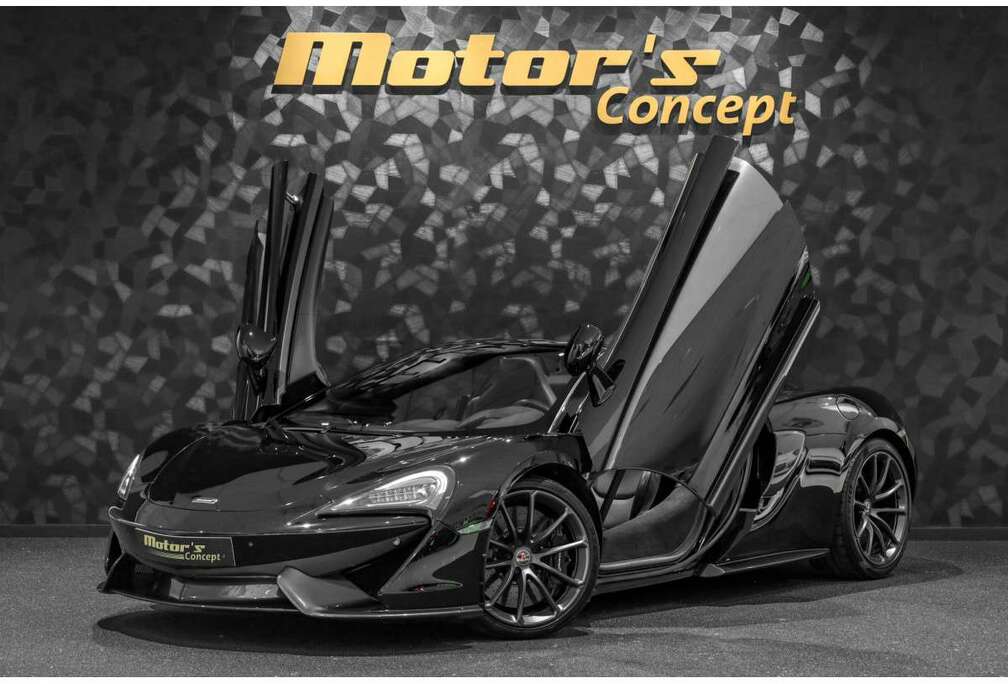 McLaren Spider 3.8 V8 - FIRE BLACK
