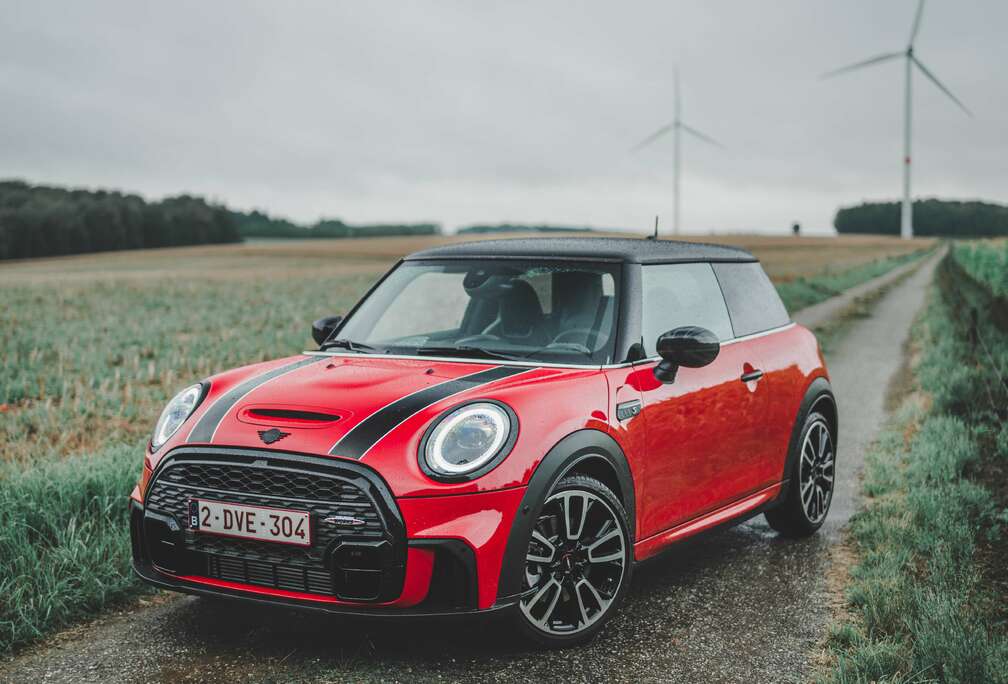 MINI 2.0 Piano Black