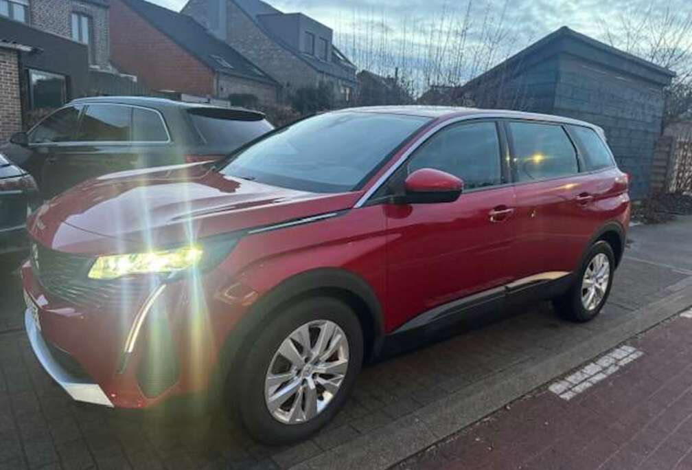 Peugeot 5008 1.5 130pk 7zitplaatsen 12M GARANTIE NW model