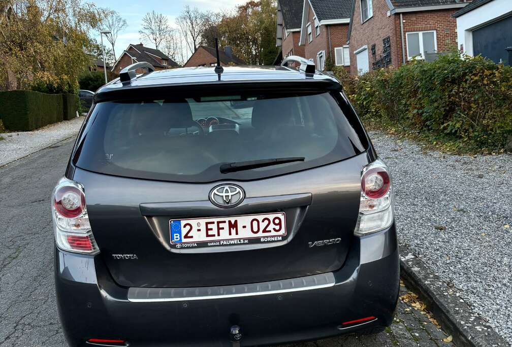 Toyota 2.0 D-4D 114000km 04729