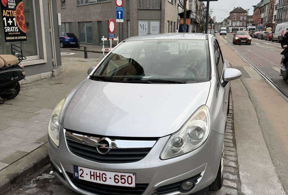 Opel 1.2i Enjoy