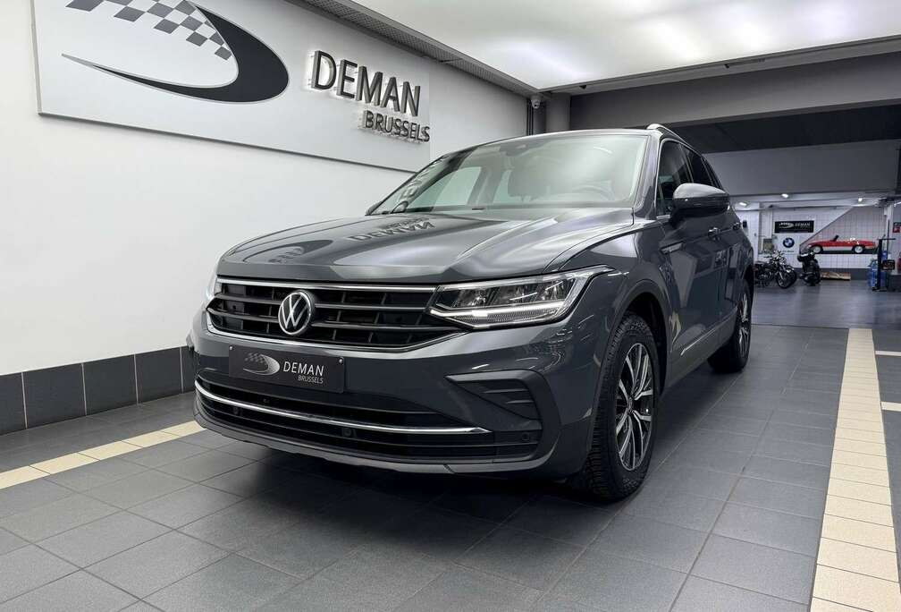 Volkswagen 1.5 TSI Life DSG Auto - Full Options -Euro6d