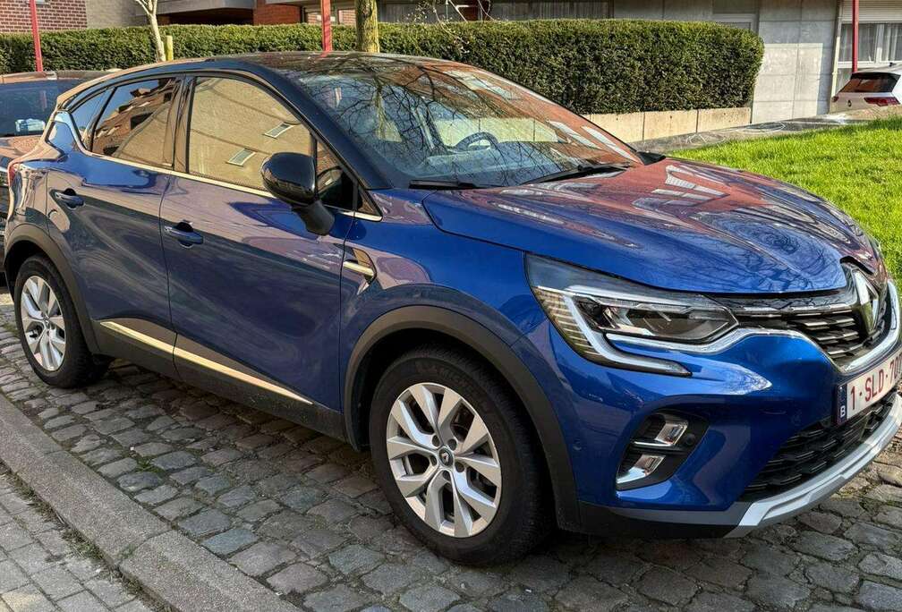 Renault Captur 1.33 TCe Limited EDC GPF