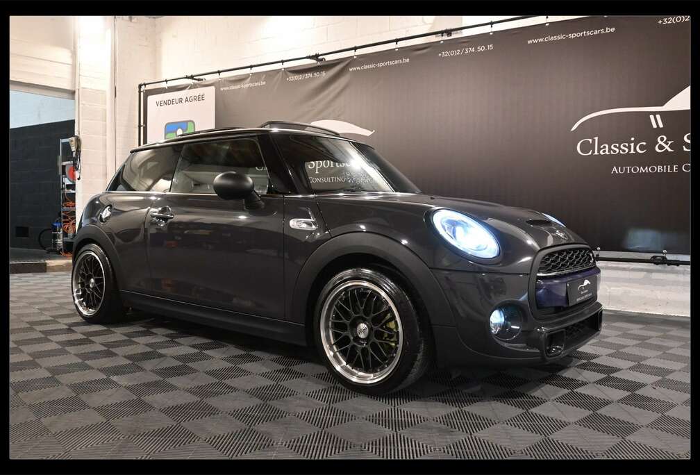 MINI 2.0AS / JCW SPORT EXHAUST / AUTO / PANO / HARMAN