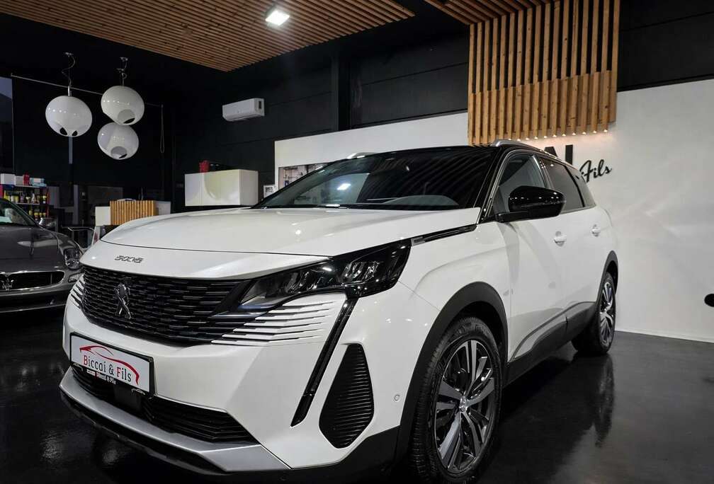 Peugeot 5008 1.2i  /7 places/ A partir de 272€/mois