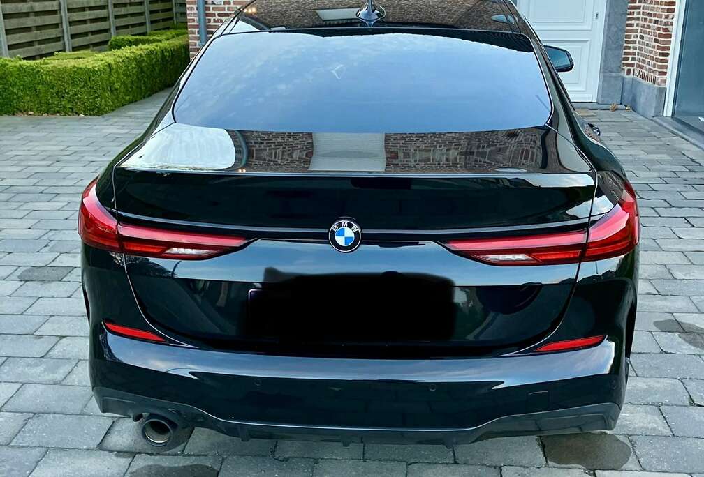 BMW 218i Sedan