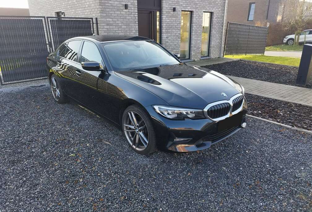 BMW 330i Sport Line