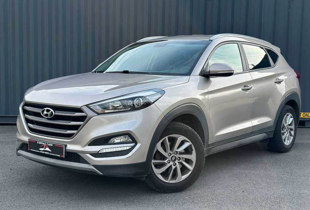 Hyundai Tucson 1.6i NAVI PRO / EURO 6B / LED / CARNET FULL