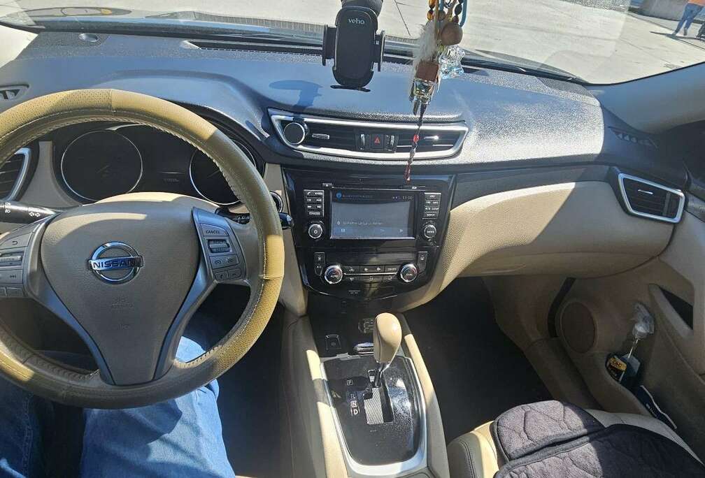 Nissan 1.6 dCi Xtronic 360