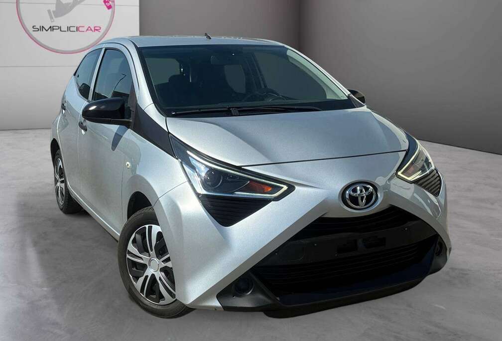 Toyota Aygo 1.0i VVT-i x