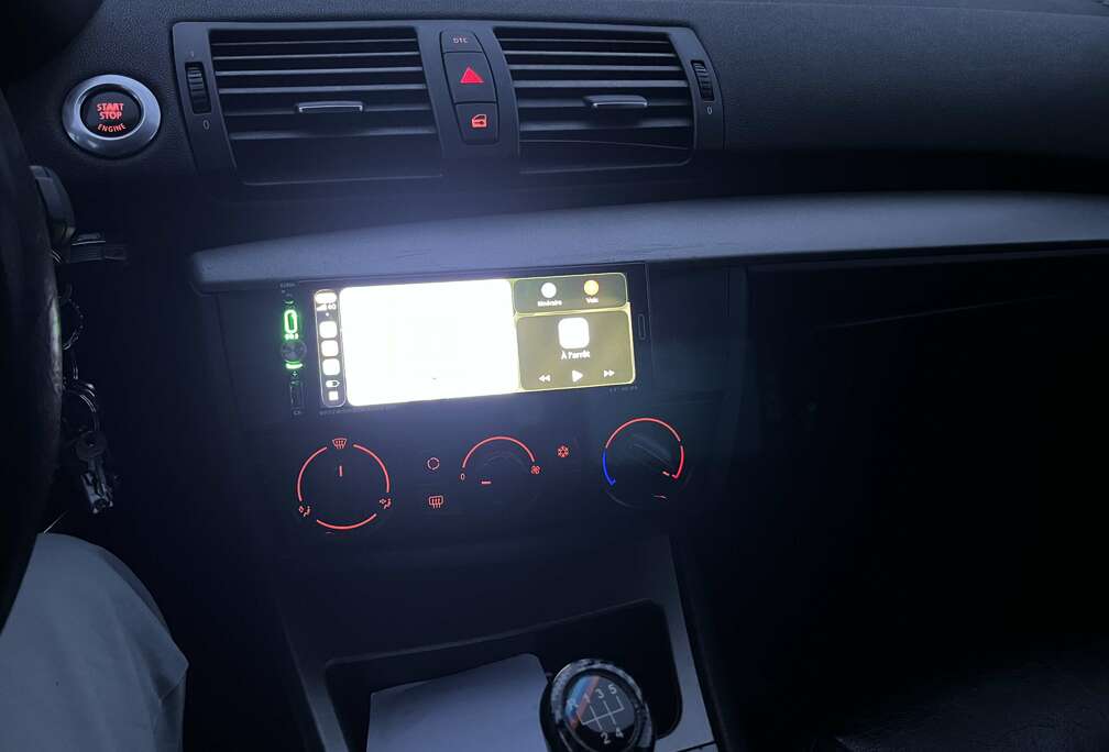 BMW BMW 116i E87 – 2006 – Essence – Boîte Manuelle  Je