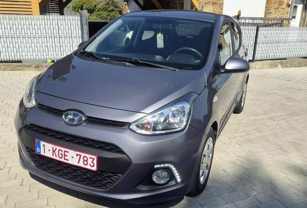 Hyundai 1.0i Sky