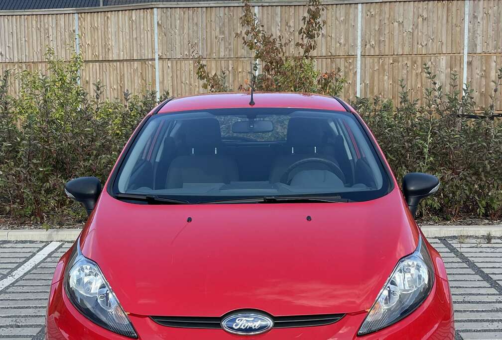 Ford 1.25i Ambiente
