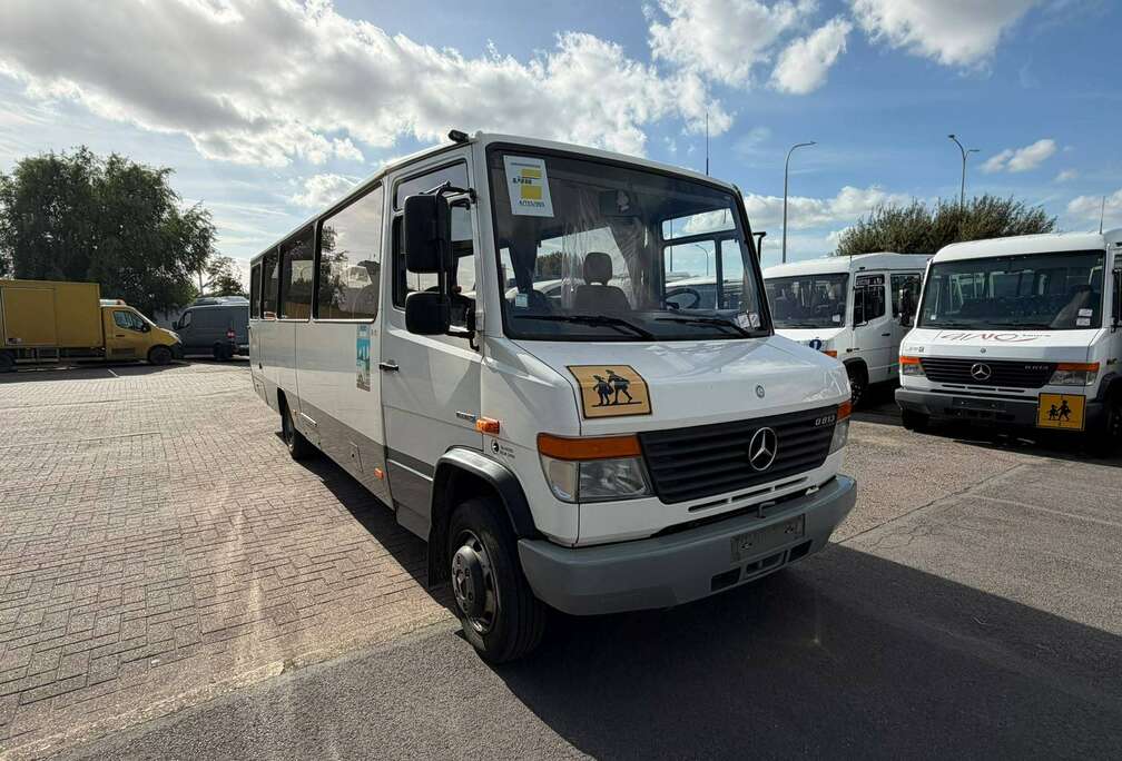 Mercedes-Benz 0813 (Stock ID 50332)