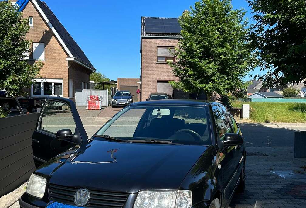 Volkswagen polo 1.4hatchback