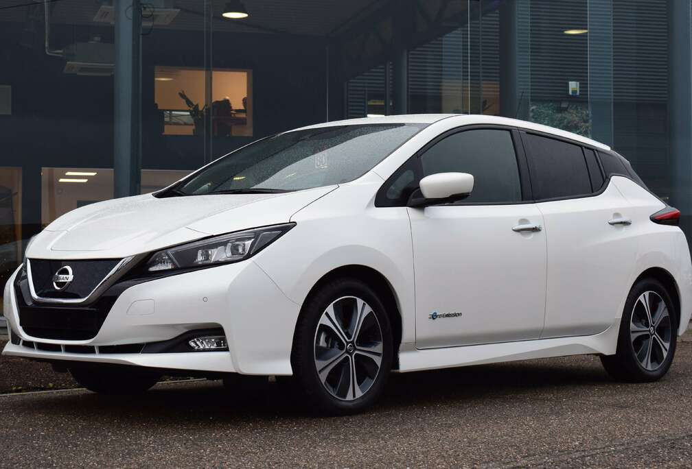 Nissan 40 kWh N-Connecta