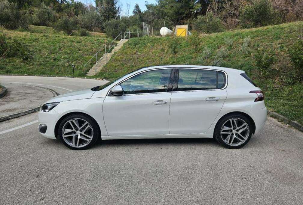 Peugeot 308 1.4i Confort