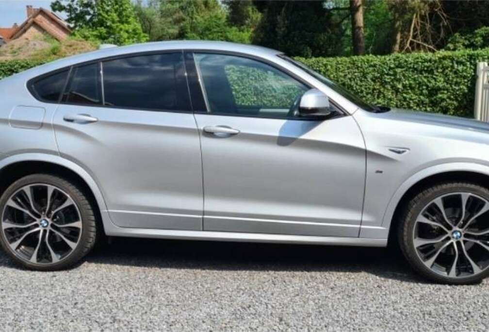 BMW 2.0 dA xDrive20 - M-PACK