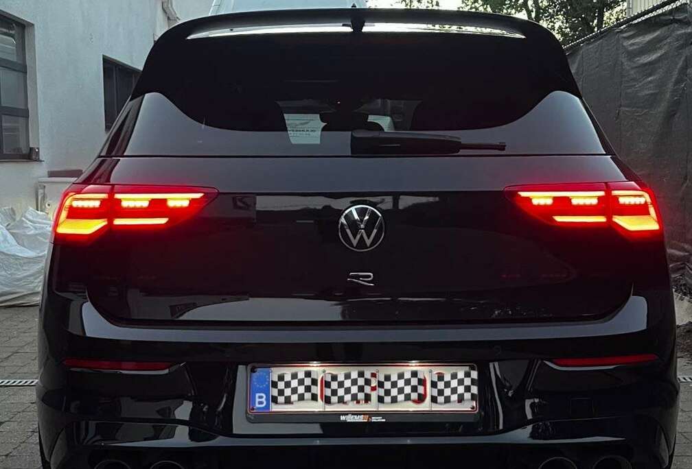 Volkswagen Performance 8r