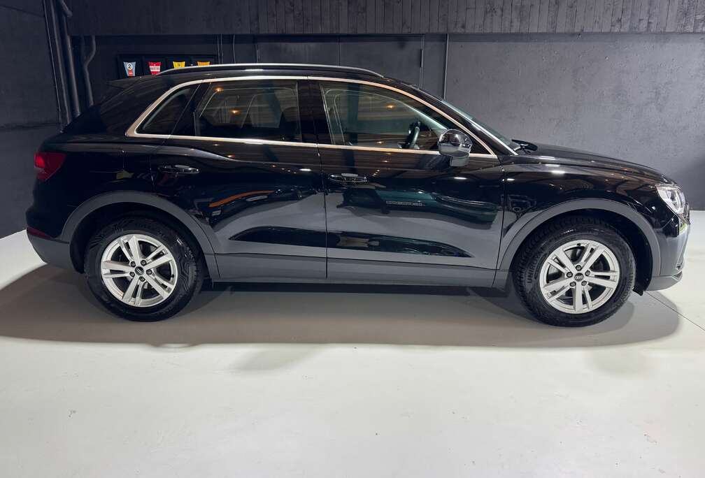 Audi Q3 35 TFSI Business Edition Advanced S tronic