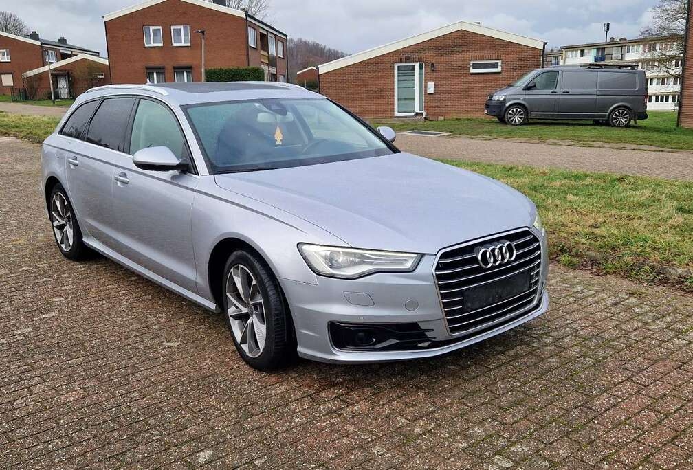 Audi Avant 2.0 TDi ultra S tronic