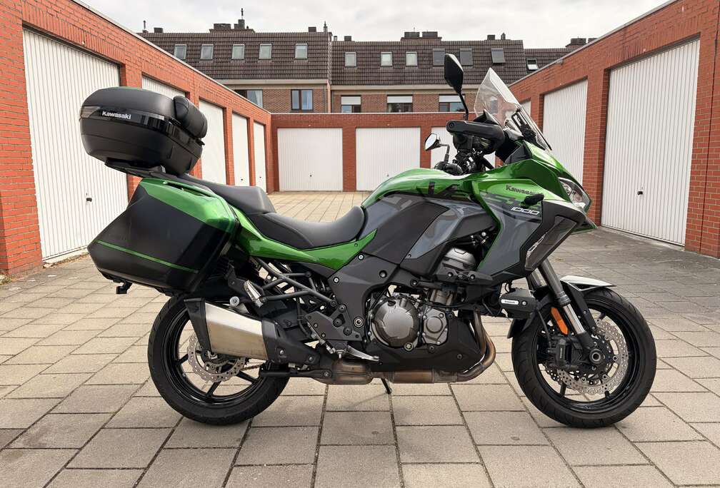 SE Grand Tourer