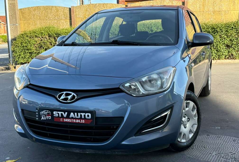 Hyundai i20 1.2i Comfort / AIR CO / VITRES ELECTRIQUES / 12 MOIS GARANTIE