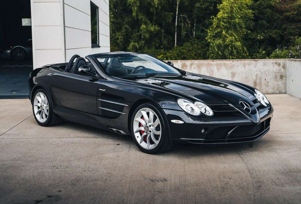 Mercedes-Benz McLaren Roadster / Carbon / Service History