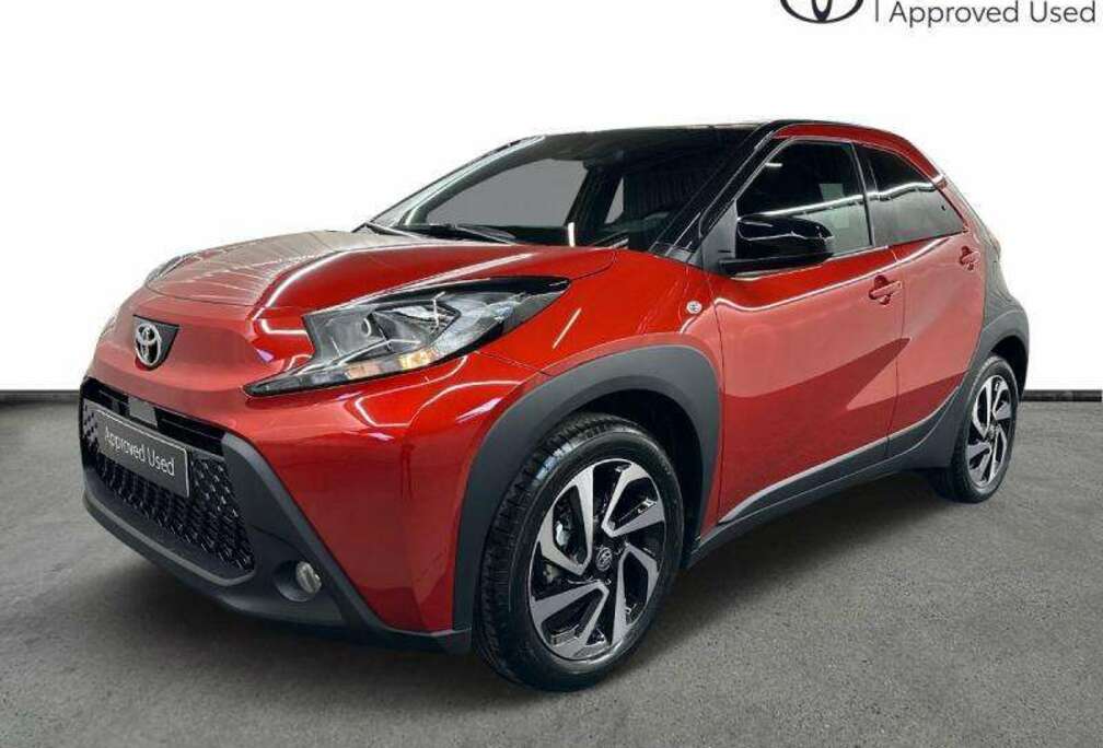 Toyota Pulse CVT + Carplay